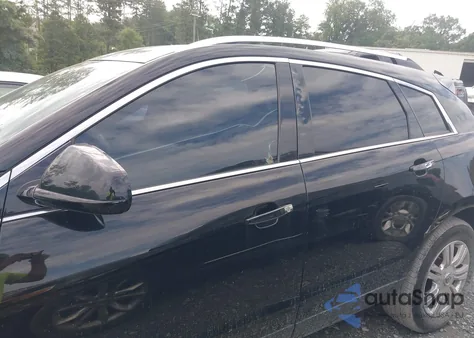 2011 Cadillac Srx Luxury Collection z USA, uszkodzony, nr VIN 3GYFNAEY1BS643852